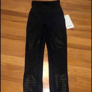 Brand new lululemon leggings